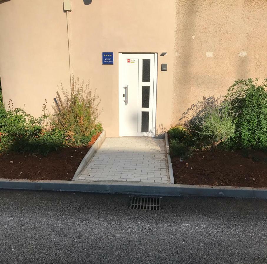 Amfora Deluxe Apartmán Pula