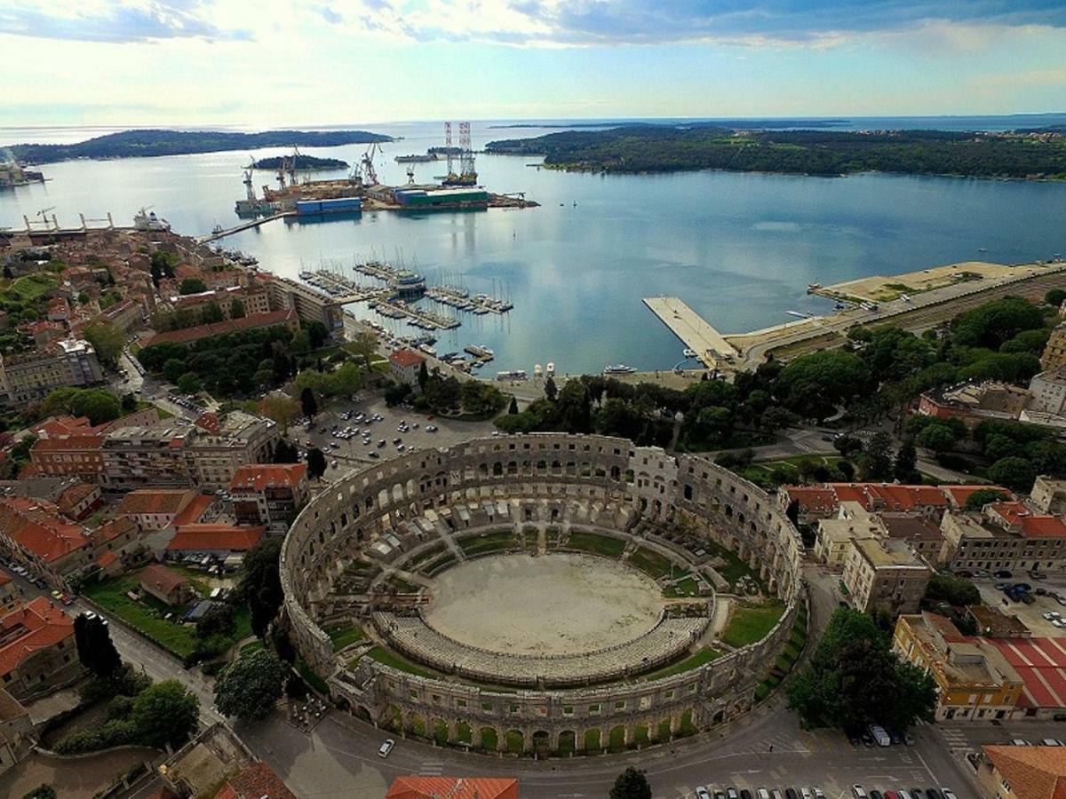 Amfora Deluxe Apartman Pula